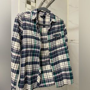 Super cute flannel oversized